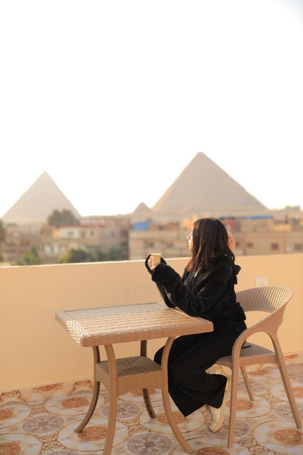 Bed and Breakfast Three Golden Pyramids Каїр Екстер'єр фото
