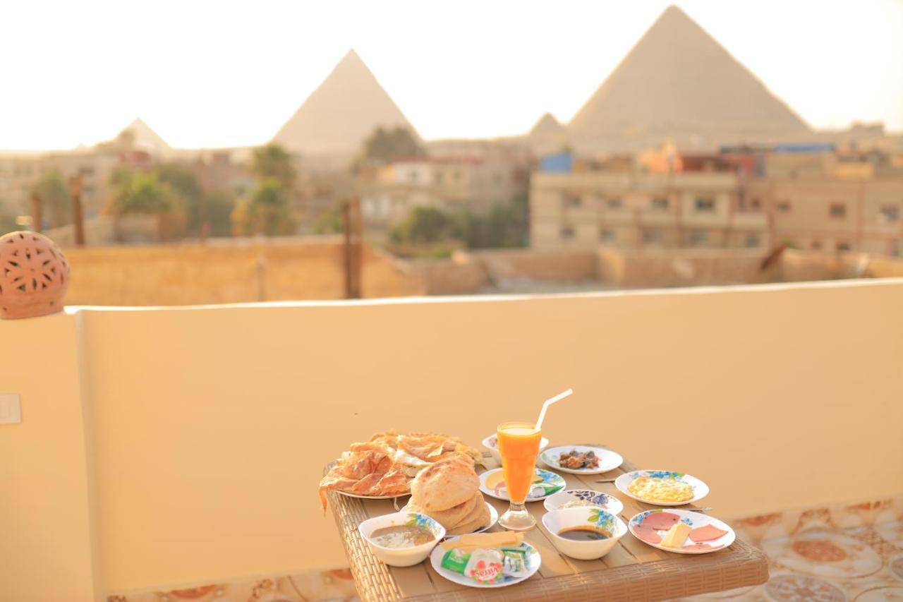 Bed and Breakfast Three Golden Pyramids Каїр Екстер'єр фото